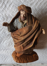 SANTON CRECHE OLIVER  HABILLE HAUTEUR 11CM