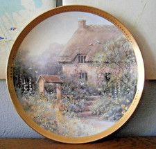 Assiette porcelaine -Franklin Mint-Royal Doulton-Cottage at.Wishing Well