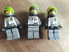 LEGO Espace  Lot de 3  minifig