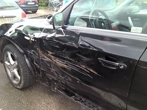 Cache moteur bmw - cache, e83