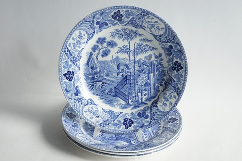 Assiettes faïence wedgwood - 4,