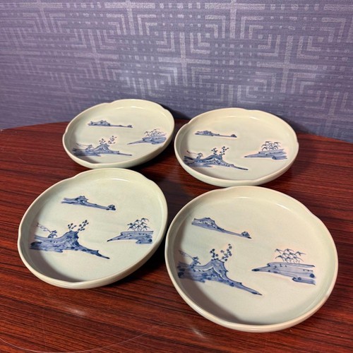Lot petites assiettes - lot,