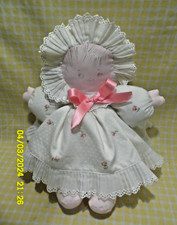 co/ COROLLE DOUDOU POUPEE VINTAGE BOULE ROBE BLANCHE FLEUR NOEUD ROSE 28CM
