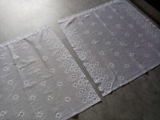 RIDEAUX  DUO CUISINE DENTELLE AJOUREE LOSANGES FLEURS 87 X 93 CM