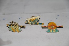LOT 3 Pins " CAMEL "  Arthus