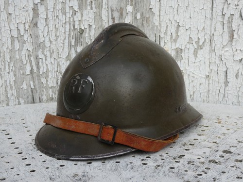 Casque adrian m26 soldat