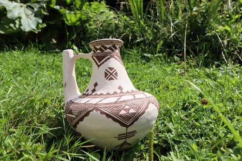 Gargoulette pot eau - à,