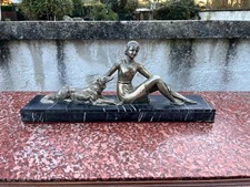 Sculpture Art Déco signée