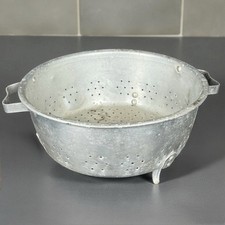 Passoire Ancienne en Aluminium