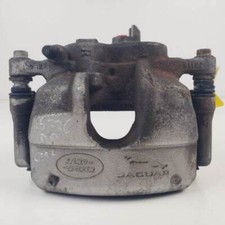 étrier de frein avant droit