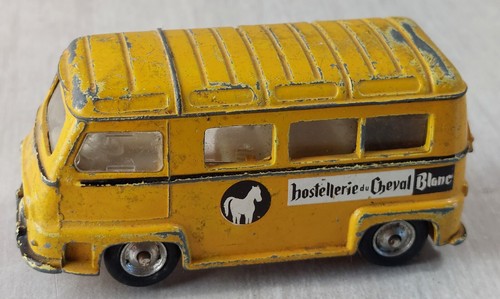 Ancienne petite voiture