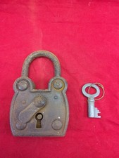 Cadenas Ancien CERES avec Clé