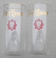 Deux verres tonneau bière