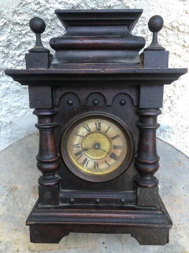 Ancienne pendule horloge - ancienne,