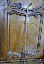 CANNE DE COLLECTION  EN BOIS SCULPTE  representant un serpent