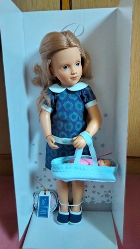 Poupée neuve sylvia - poupée,