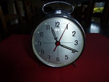 ANCIEN REVEIL MECANIQUE