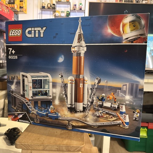 Lego city 60228 lancement - city,