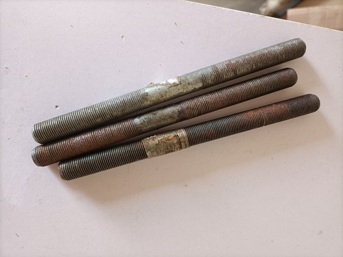 Lot axes roue - axes, motobecane