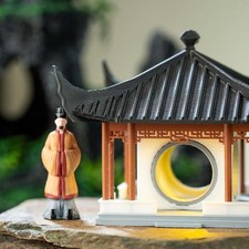 Figurine miniature de pagode