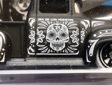 ☠️ CUSTOM ´56 FORD TRUCKS. Hot Wheels 2025. Celebration Racers. Réf : JBB43.