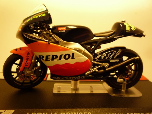 Moto aprilia rsw250 - 1/24,