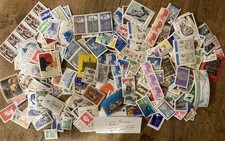 LOT timbres France neuf ** pour 660 francs de faciale 100  € à 50 %