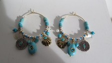 boucles d'oreille