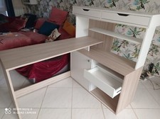 bureau informatique d'angle blanc et naturel 