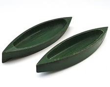 2 BARQUES EN BOIS PEINT   BATEAUX PÊCHEUR  NAVIRES PORTE CRAYONS  JOUETS ANCIENS