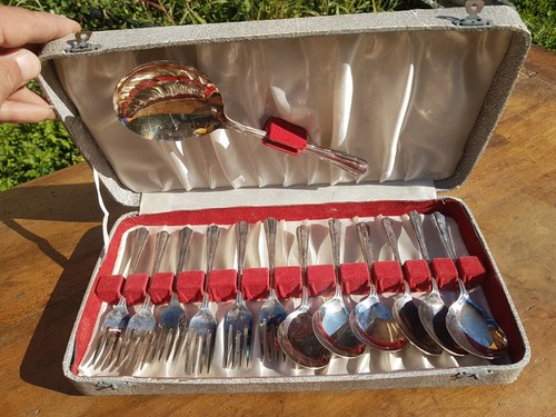 Service glace métal - à,