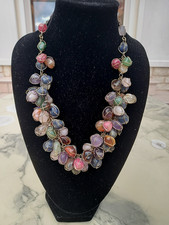 TRES BEAU COLLIER TORQUE VINTAGE - PIERRES  NATURELLES EN CAGE-METAL DORE