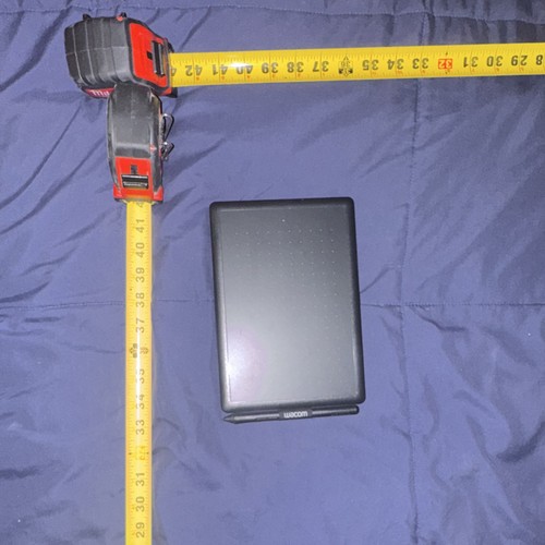 Wacom one - by,