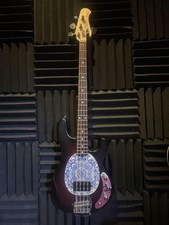 Basse électrique Sterling StingRay noire