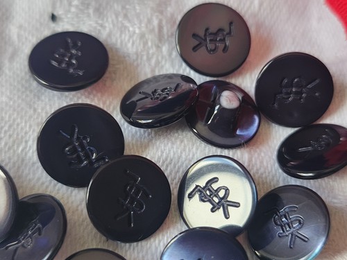 Lot boutons vintage en - ,