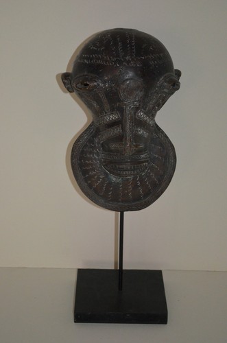 Masque africain ancien - , en