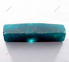 Pierre précieuse bleue