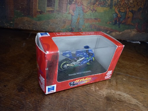 Newray honda rc211v - 1/32,