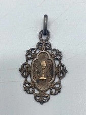 Za9- Pendentif religieux