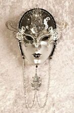 Masque Vénitien À Porter Et