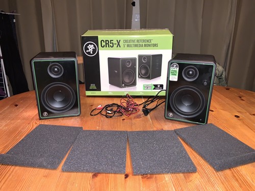 Mackie cr5 x - -,