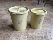 Tupperware Vintage 2 Boîtes Soleil Jaune 