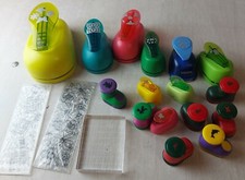 Lot de perforatrices et tampons pour scrapbooking