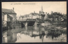 CPA La Flèche, Vue sur un bras du Loir 