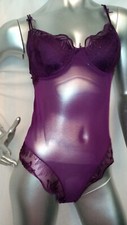 body sexy femme transparent en dentelle Taille 95 C , Magnifique 