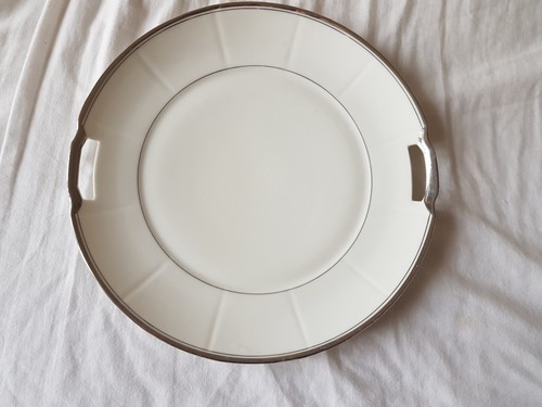Assiette présentation à - de,