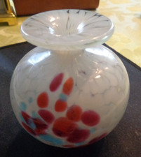 petit vase M.DINA verrerie de MALTE