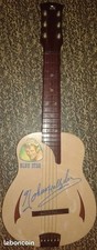 JOHNNY HALLYDAY RARE GUITARE