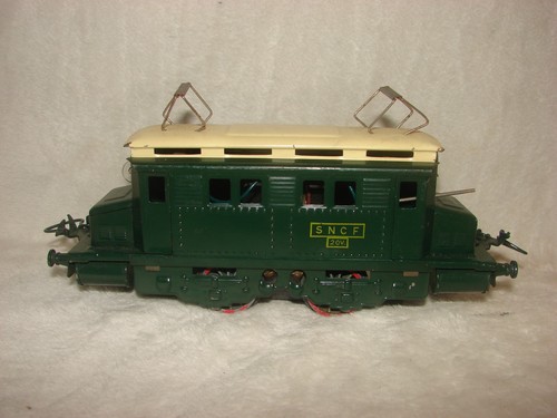 Hornby locomotive - hornby, o