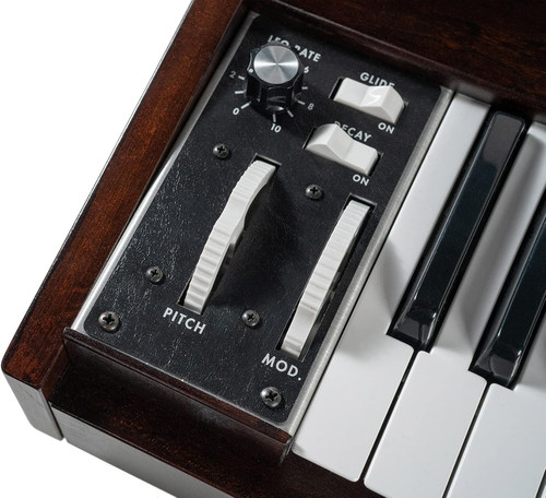 Minimoog model skirtless lfo - minimoog,
